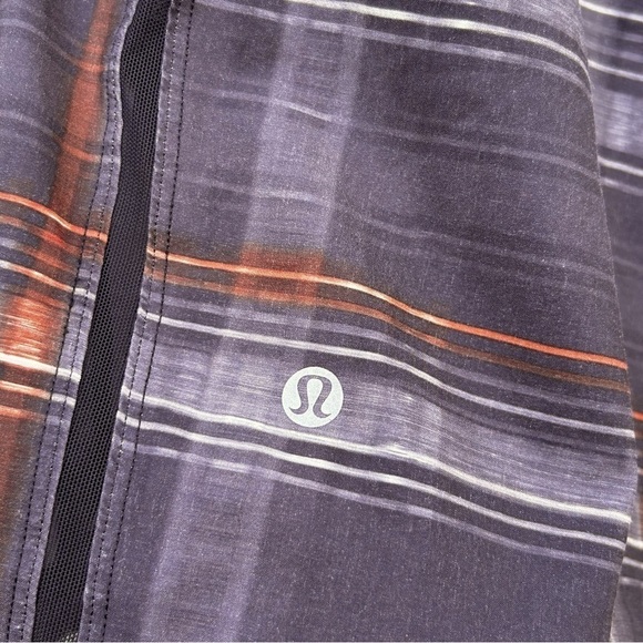 Lululemon Pace Breaker Lined Shorts in Gray Orange Plaid | Medium - Picture 3 of 7